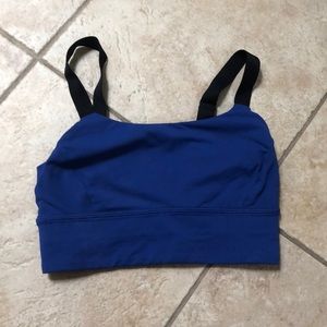 Lululemon sports bra like new Size 4